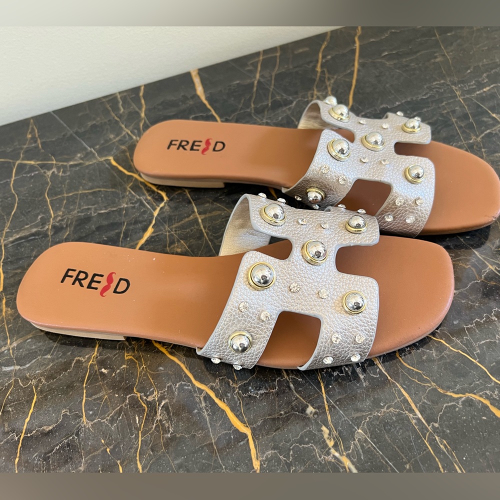 Fred Metallic Champagne mules in Hermes style. Very comfy and gorgeous